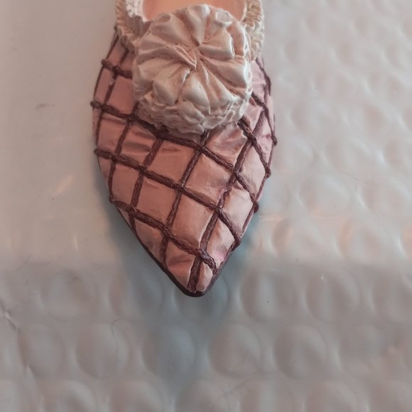 Just The Right Shoe By Raine Truffles Mini Figurine 25086 - Picture 7 of 9